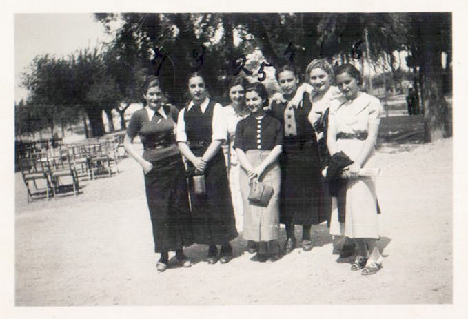 Grupo de amigas (Madrid) – 1947