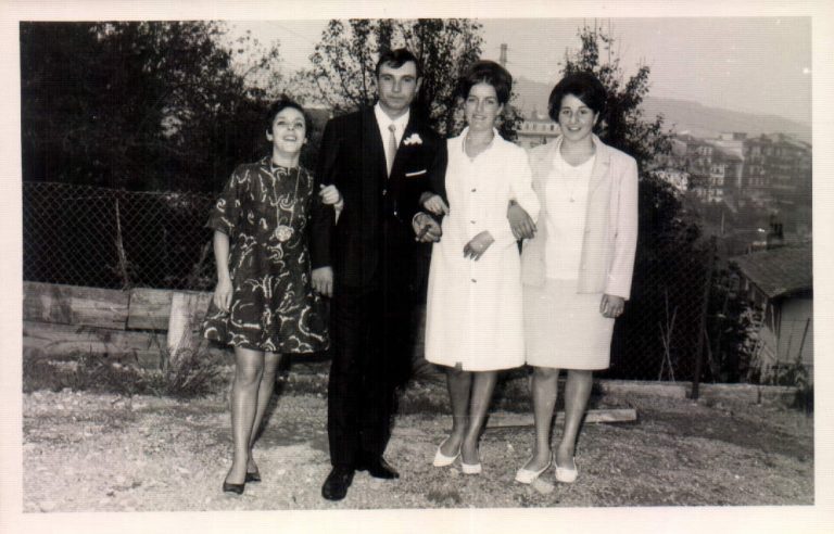 CON LOS NOVIOS - 1970