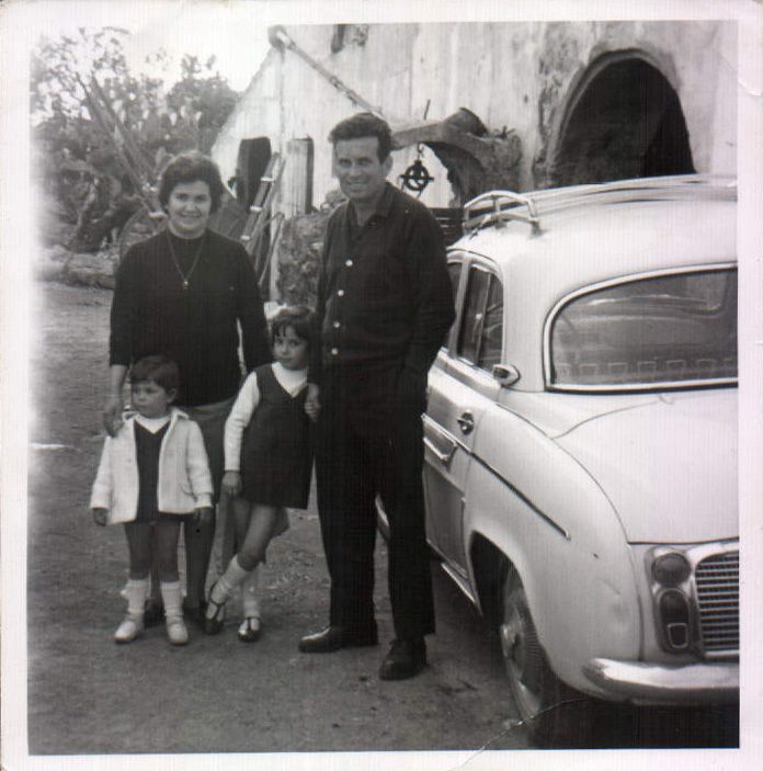 Familia en casa de campo – 1967