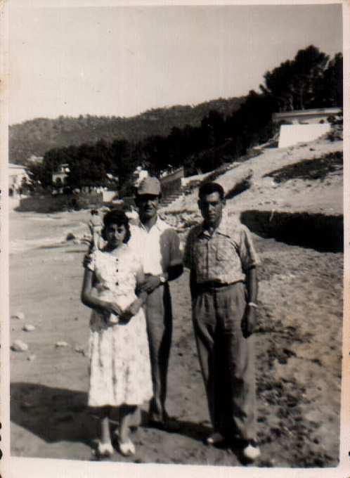 Papá y mamá con un amigo – 1959
