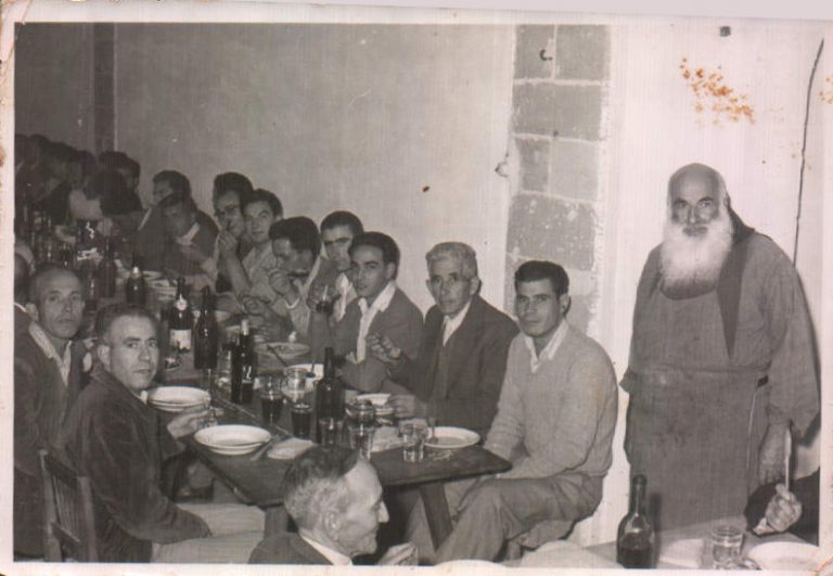 COMIDA AMIGOS EN EL PUIG - 1955