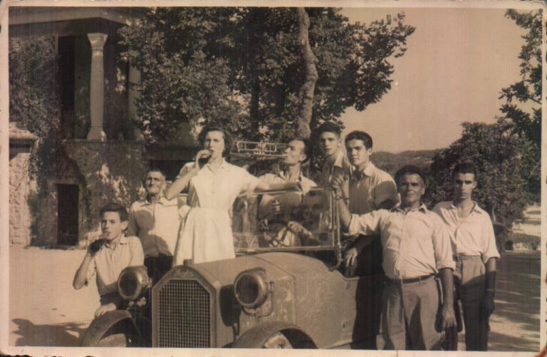 Primer coche de nuestros amigos – 1956
