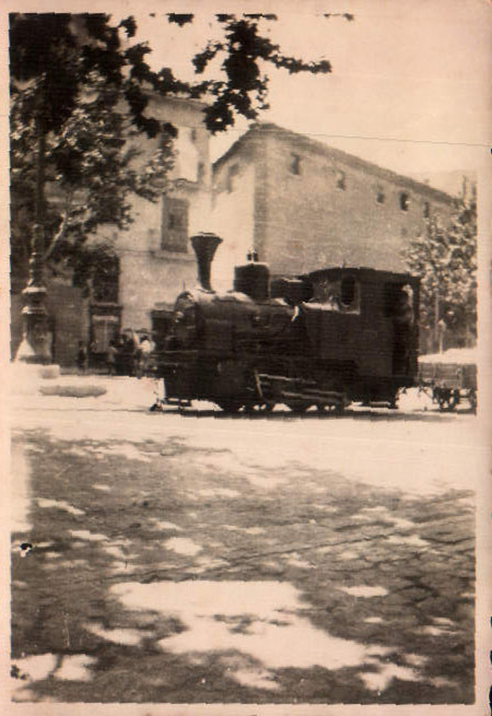 Tren en Plaça del Mercat – 1925