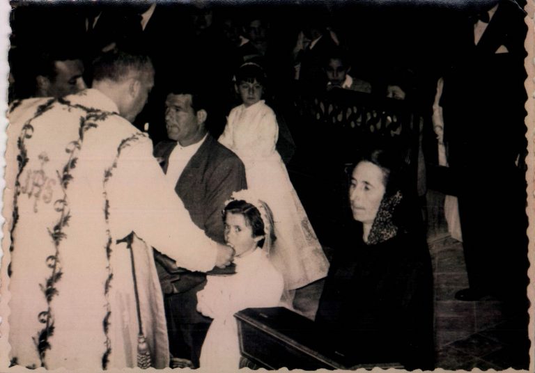 FAMILIA PRIMERA COMUNION - 1954