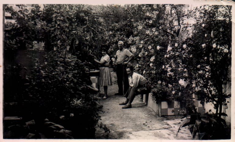 Familia al corral – 1940