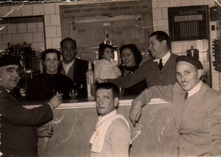 Bar Can Maganet – 1954