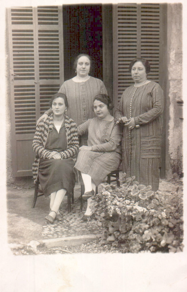 Amigas en Sant Joan – 1922